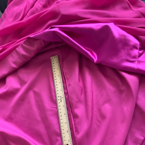 Fuchsia floor length gown - Picture 7 of 7